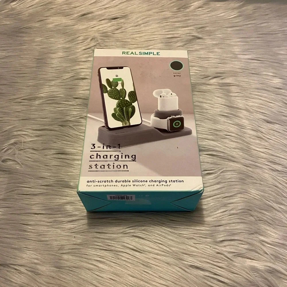 Real Simple 3 in 1 Charging Station